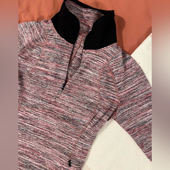 Lululemon Runderful 1/2 Zip Jacket, NEW - Picture 5 of 14